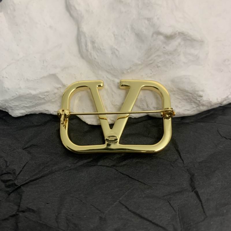 Valentino brooch 05lyx11 (6)