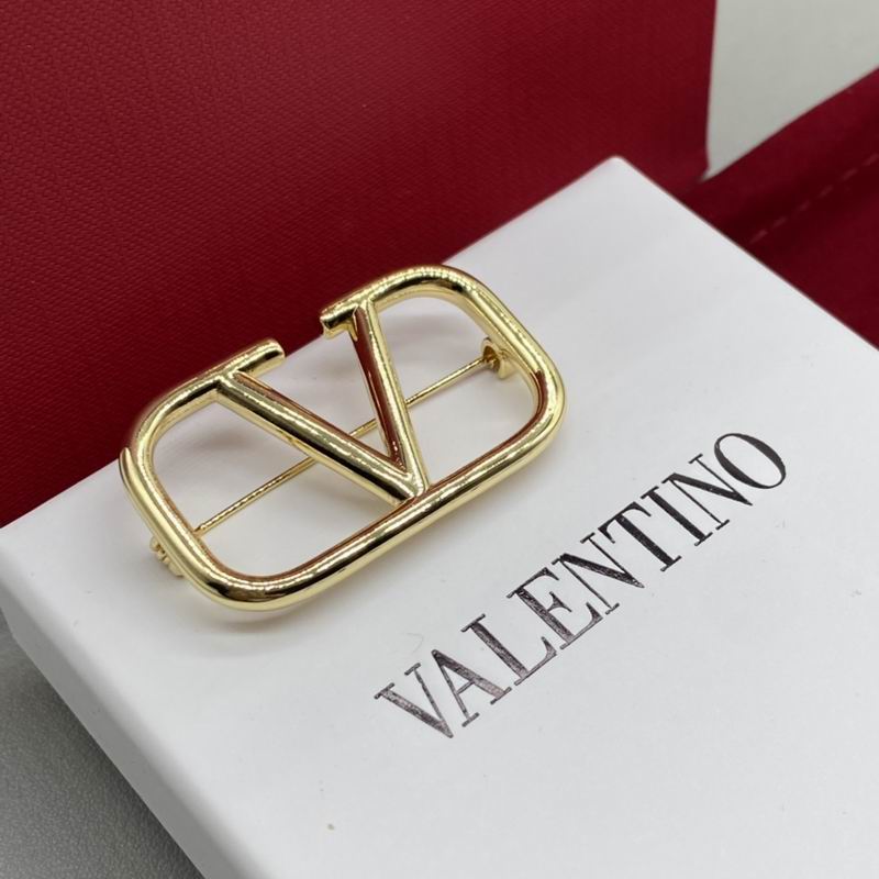 Valentino brooch 05lyx9 (2)