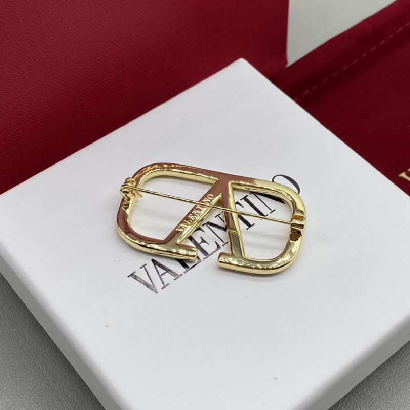 Valentino brooch 05lyx9 (3)