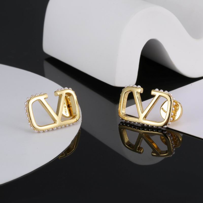 Valentino earring 03yx60 (1)