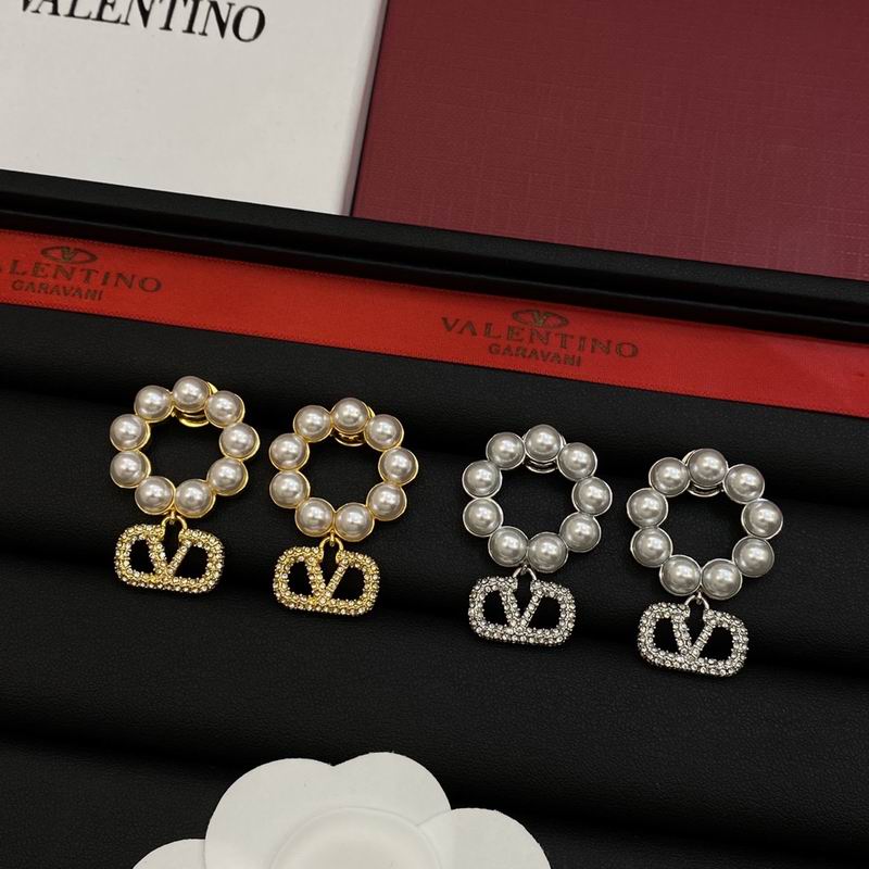 Valentino earring 03yx64 (1)