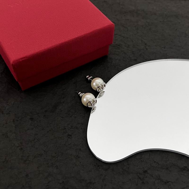 Valentino earring 05lyx105 (1)