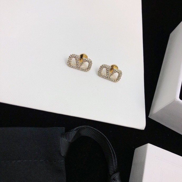 Valentino earring 05lyx145 (1)
