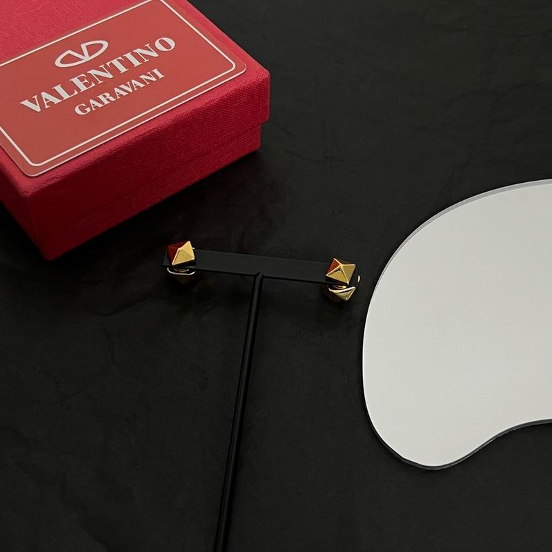 Valentino earring 05lyx83 (1)