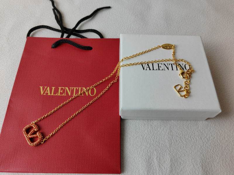 Valentino necklace 05lyx11 (5)