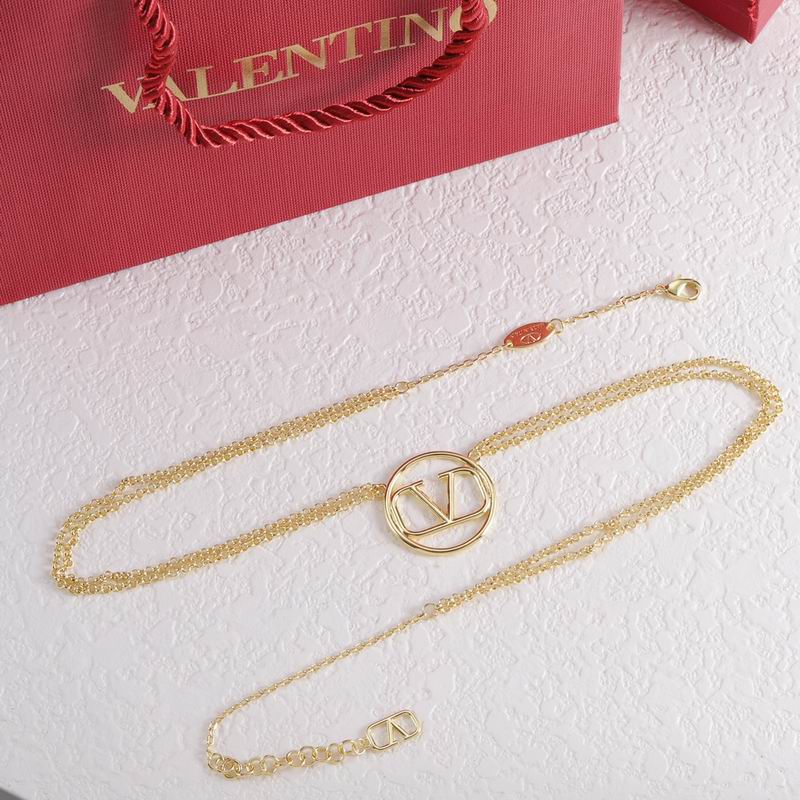 Valentino necklace 05lyx12 (2)