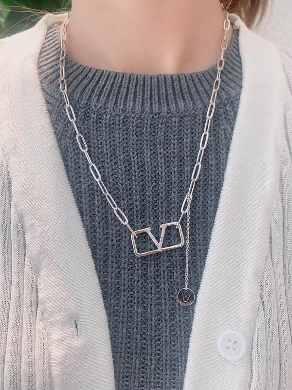 Valentino necklace 05lyx17 (3)