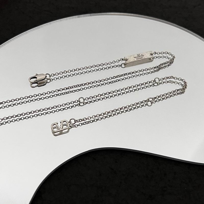 Valentino necklace 05lyx26 (5)
