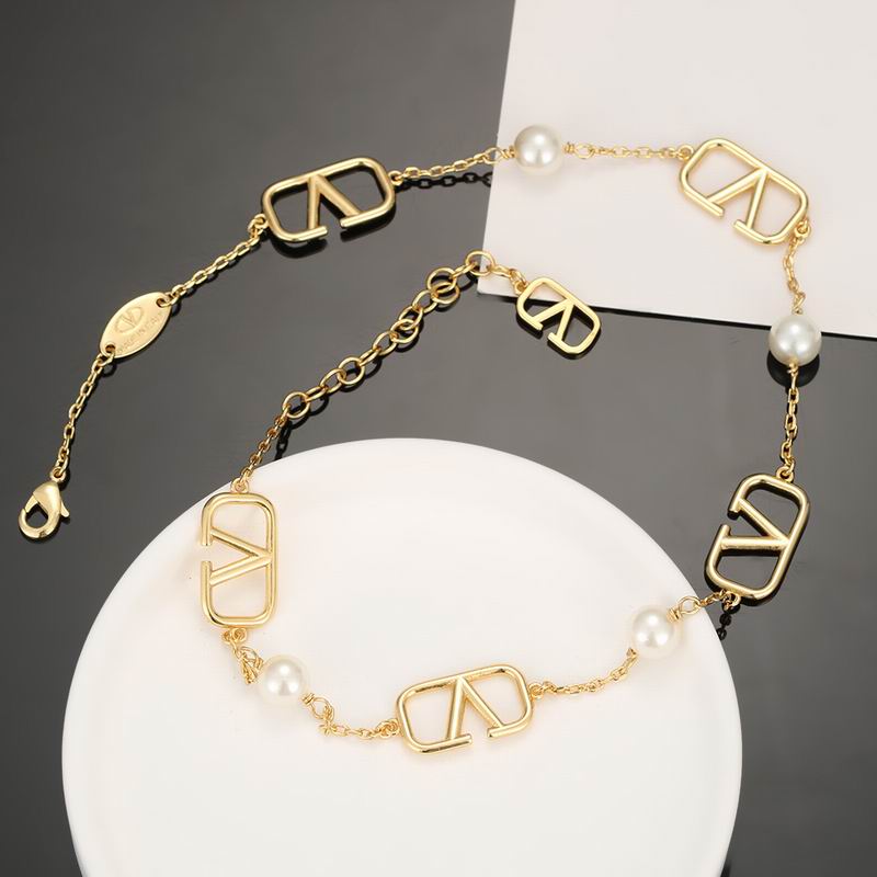 Valentino necklace 05lyx29 (5)