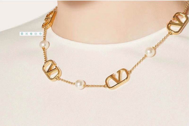 Valentino necklace 05lyx29 (7)