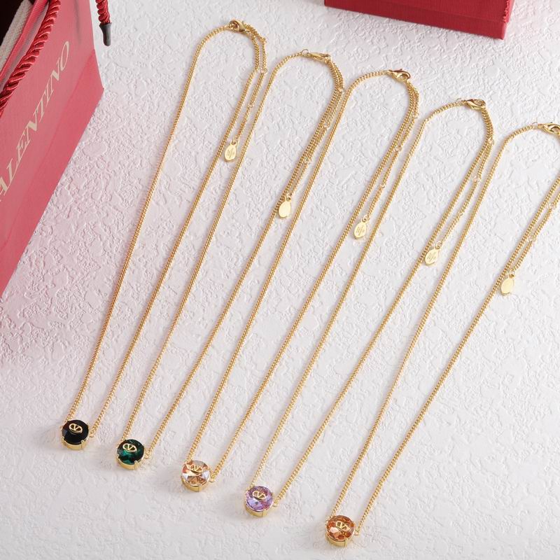 Valentino necklace 06lyx35 (1)