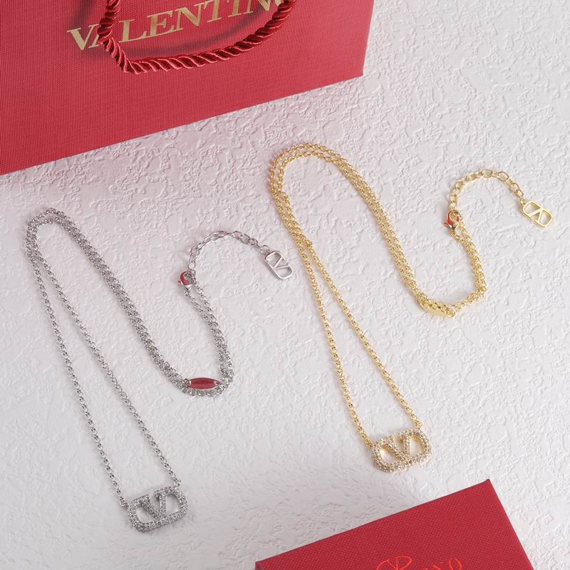 Valentino necklace 06lyx36 (2)