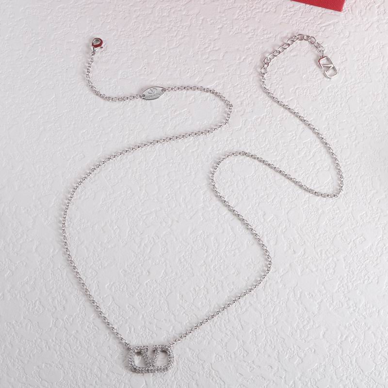 Valentino necklace 06lyx36 (4)