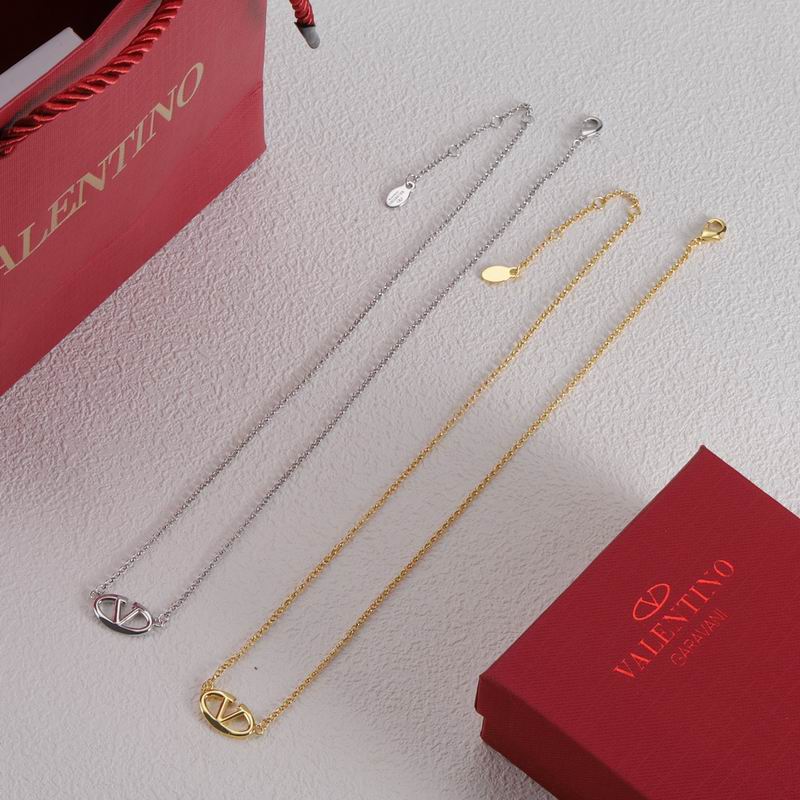 Valentino necklace 06lyx37 (3)