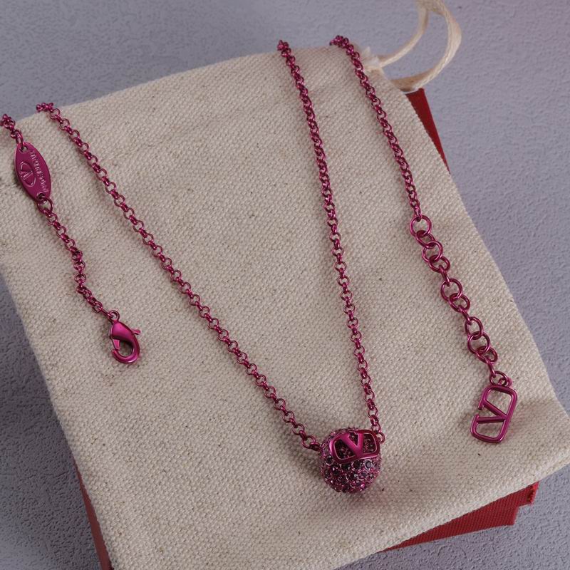 Valentino necklace 06lyx39 (3)