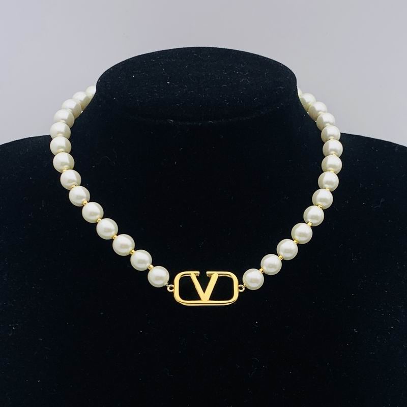 Valentino necklace 06lyx40 (7)