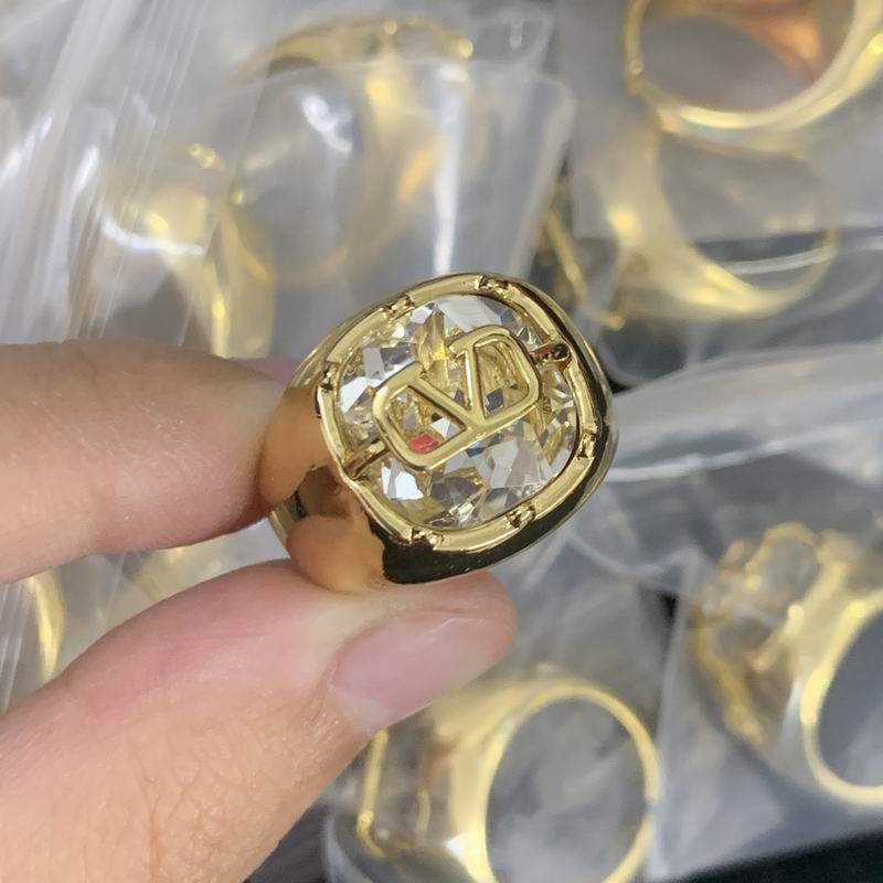 Valentino ring 05lyx15 (1)