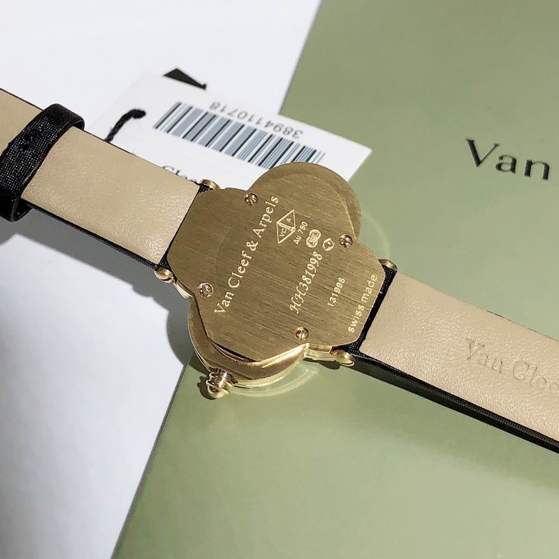 Van Cleef Arpels 29.3mm 34 (6)