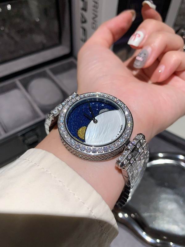 Van Cleef Arpels 38mm 40 (12)