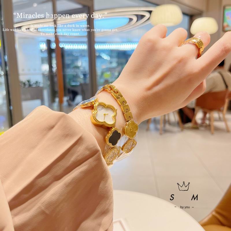 Van Cleef Arpels watch (7)