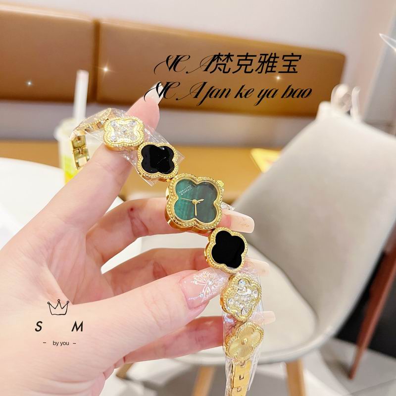 Van Cleef Arpels watch (8)