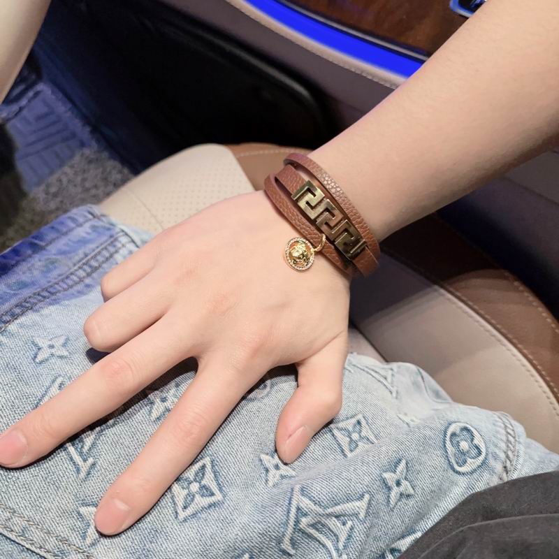 Versace bracelet 03lyx42 (5)