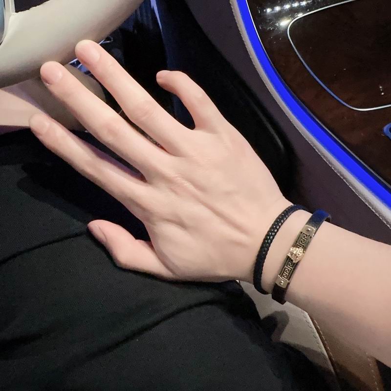 Versace bracelet 03lyx44 (5)