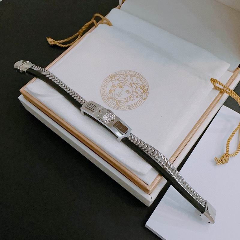 Versace bracelet 04lyx46 (3)