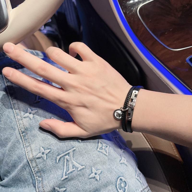 Versace bracelet 04lyx49 (7)