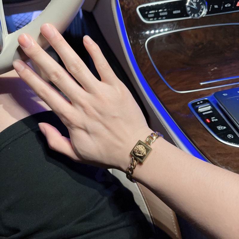 Versace bracelet 04lyx56 (4)