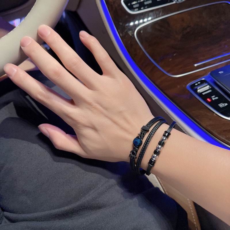 Versace bracelet 04lyx57 (3)