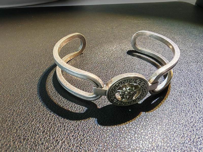 Versace bracelet 05lyx65 (14)