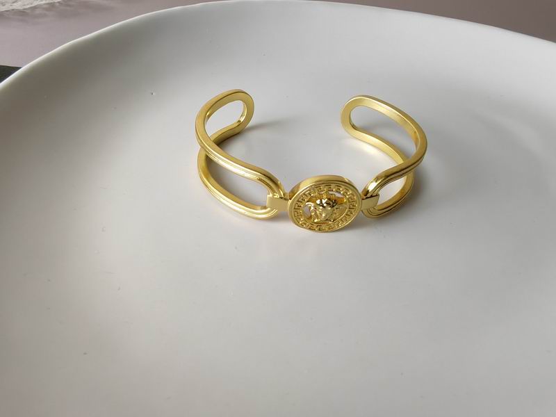 Versace bracelet 05lyx65 (5)