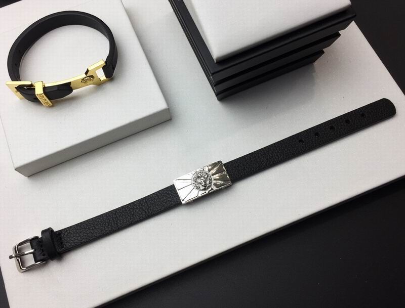 Versace bracelet 05lyx66 (3)