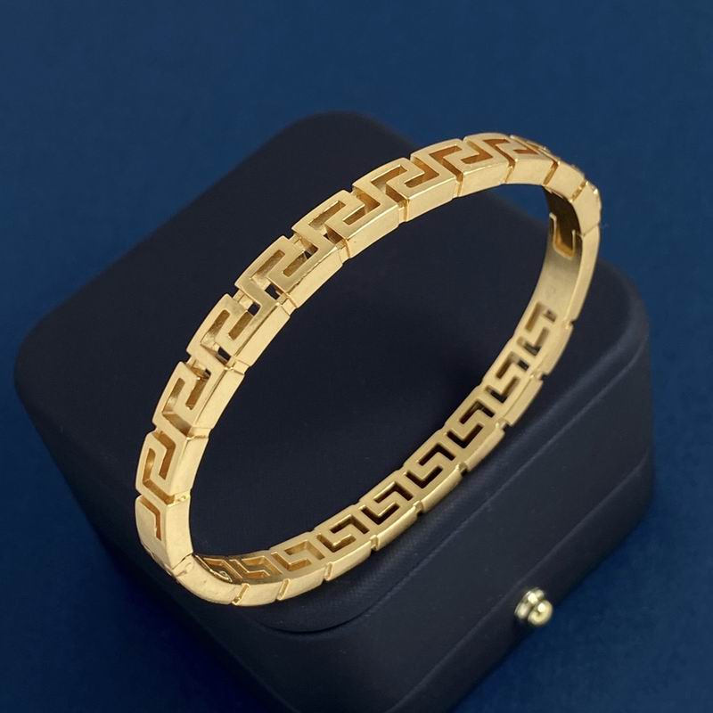Versace bracelet 05lyx80 (5)