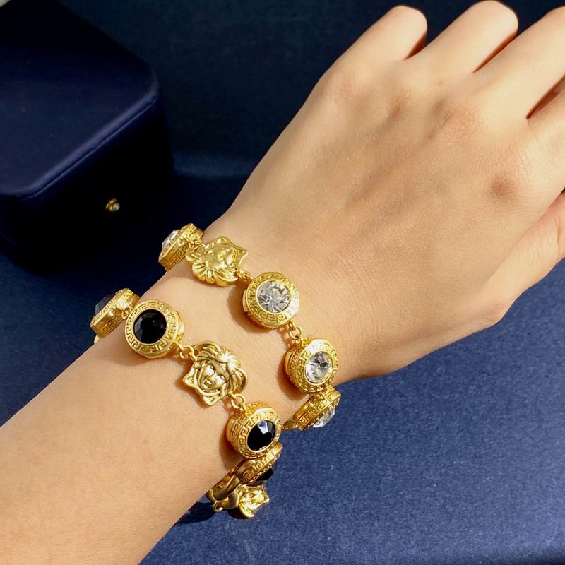 Versace bracelet 05lyx82 (7)