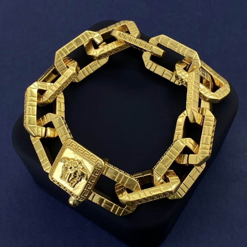 Versace bracelet 05lyx84 (6)