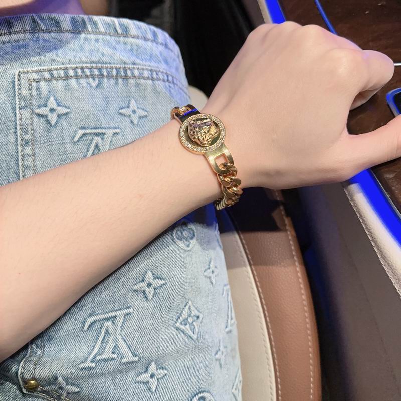 Versace bracelet 05lyx87 (6)