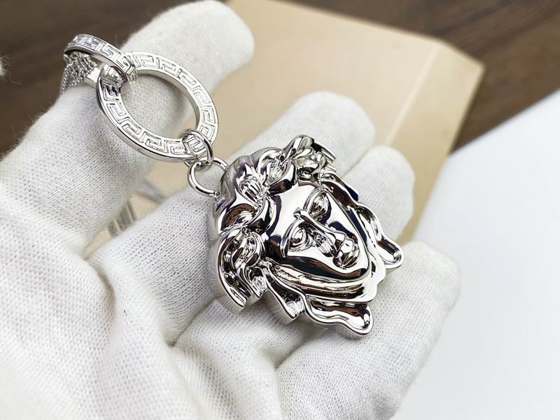 Versace necklace 05lyx14 (2)