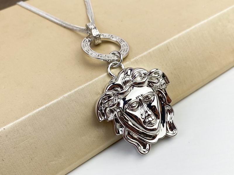 Versace necklace 05lyx14 (6)