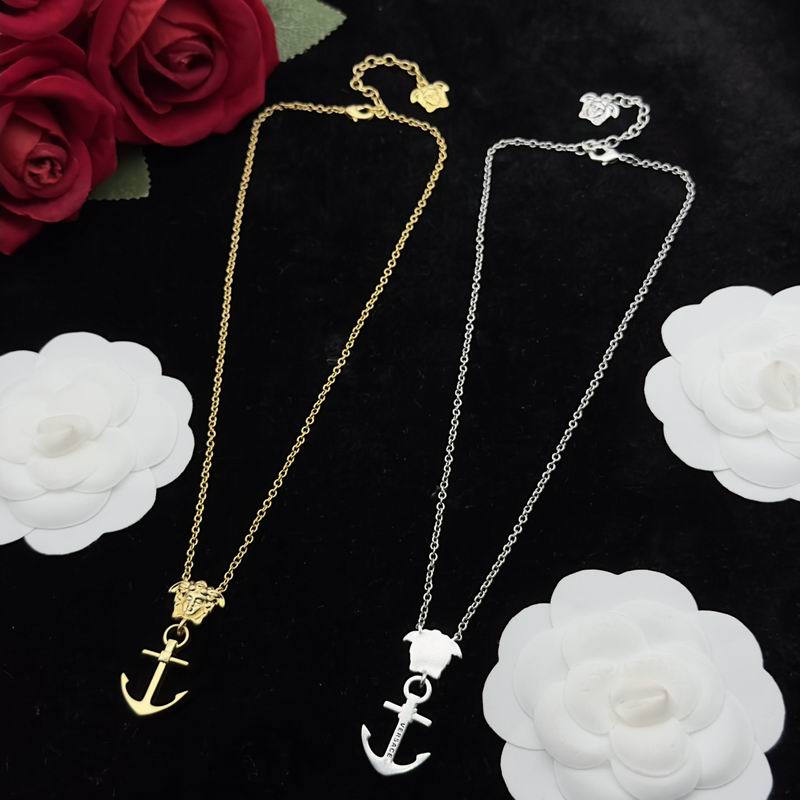 Versace necklace 06lyx33 (4)