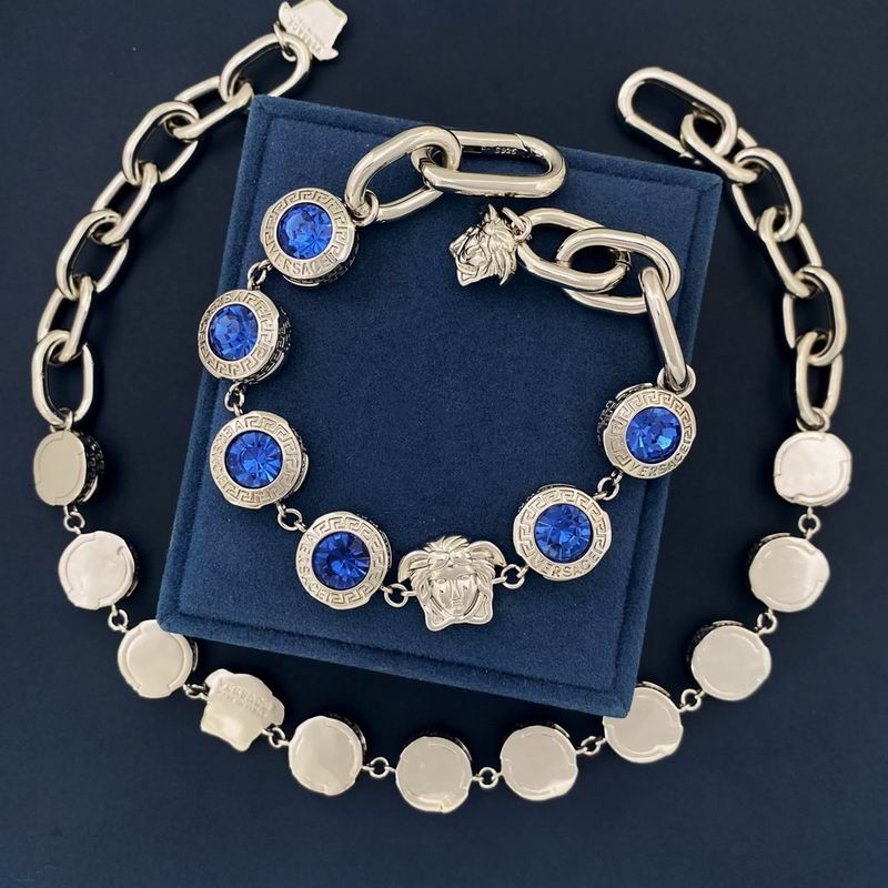 Versace suits 05lyx07 (4)