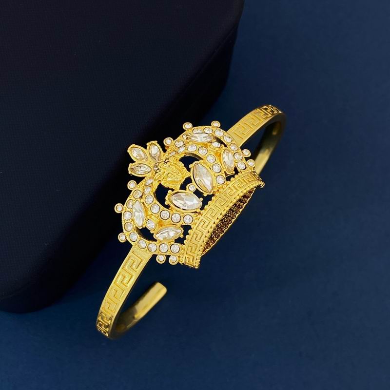 Versace suits 05lyx08 (8)