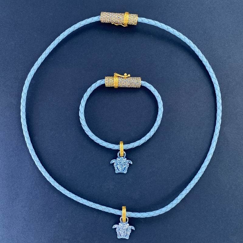 Versace suits 05lyx11 (1)