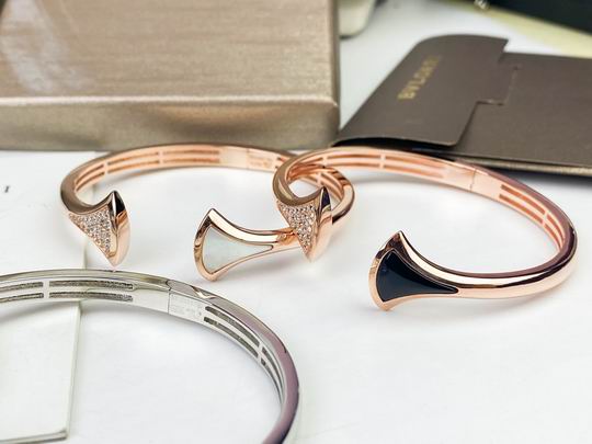 Bvlgari bracelet 05lyh57 (1)