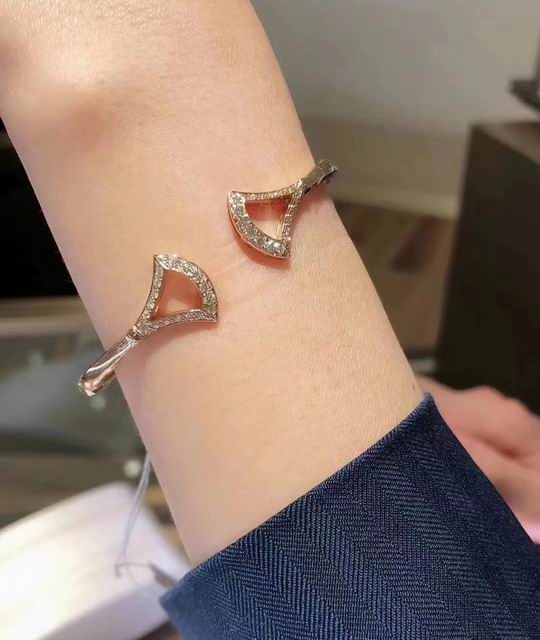 Bvlgari bracelet 05lyh60 (8)