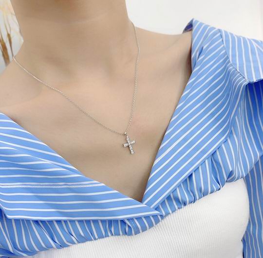 Bvlgari necklace 03lyh109 (6)