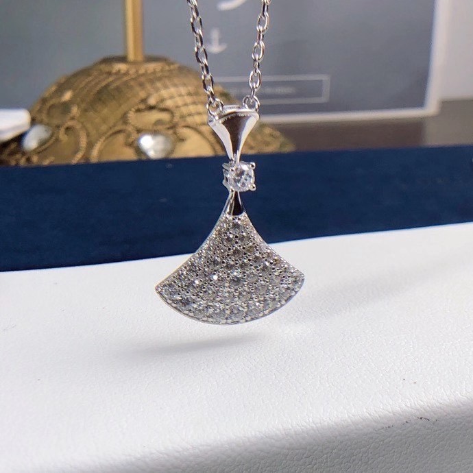 Bvlgari necklace 03lyh110 (2)