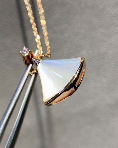 Bvlgari necklace 03lyh56 (3)