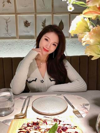 Bvlgari necklace 03lyh56 (8)